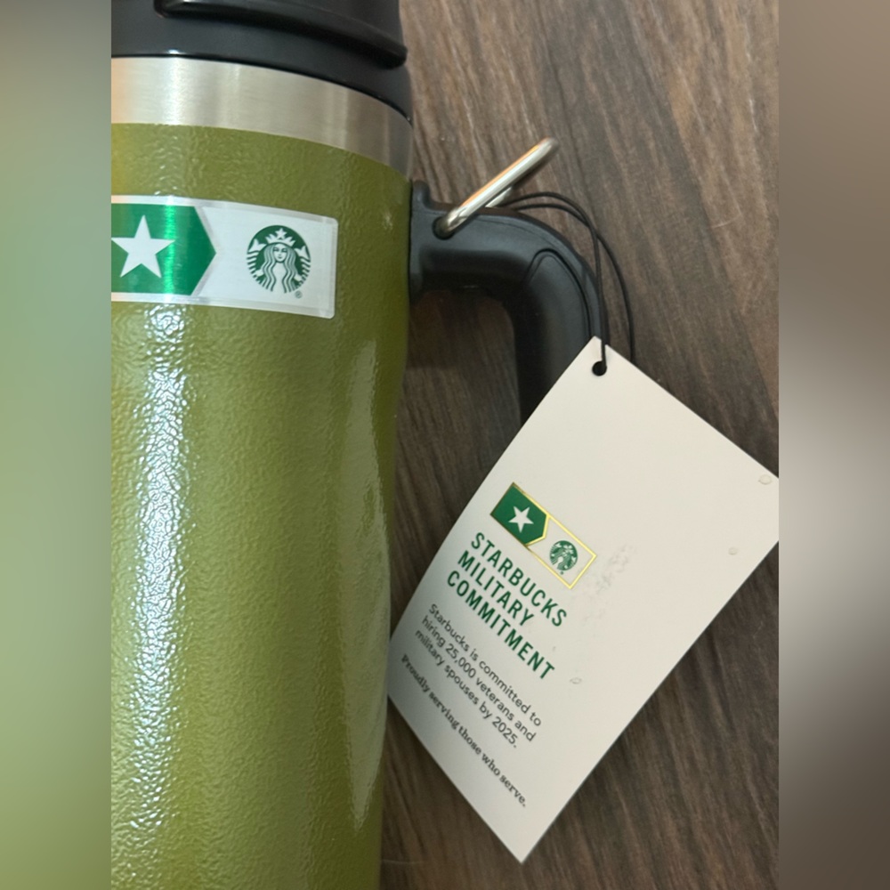 NWT Stanley x Starbucks Military Green Travel Mug - Picture 8 of 9